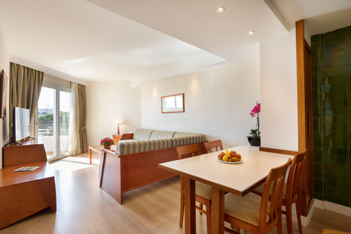 Imagen de los interiores del Apartahotel Hipotels Dunas Cala Millor. Foto 8