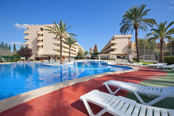 Imagen de la piscina del Apartahotel Hm Martinique. Foto 15