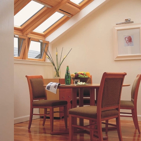 Imagen del bar/restaurante del Apartahotel Holyrood. Foto 2