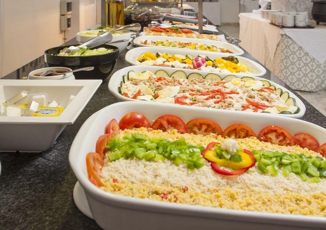 Imagen general del Apartahotel Hoposa Hotel and Apartments Villaconcha. Foto 12