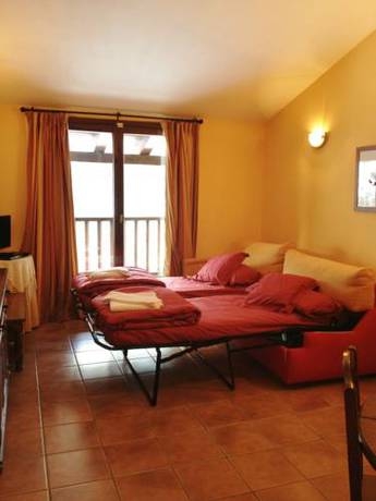 Imagen de la habitación del Apartahotel Hort De Popaire. Foto 19