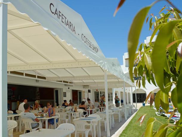 Imagen general del Apartahotel Hotel Apartamento Brisa Sol. Foto 7