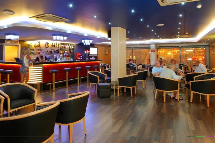 Imagen general del Apartahotel Hotel Apartamento Brisa Sol. Foto 17