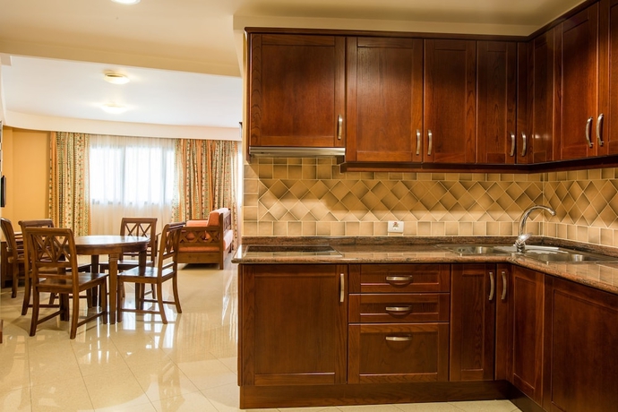 Imagen de la habitación del Apartahotel Hotel Apartamentos El Galeón. Foto 9