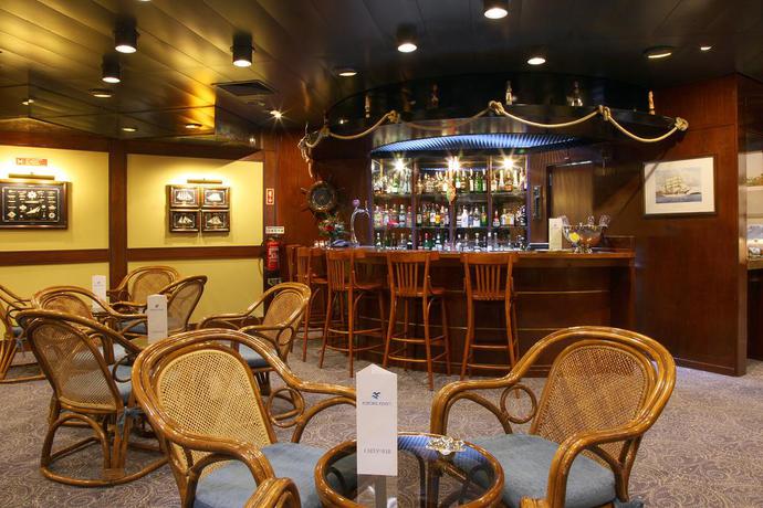 Imagen de los interiores del Apartahotel Hotel Estoril Eden. Foto 11