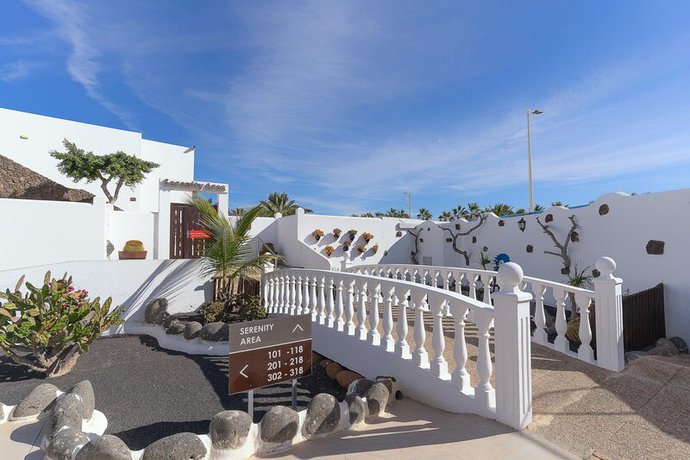 Imagen general del Apartahotel Hotel Siroco - Adults Only. Foto 1