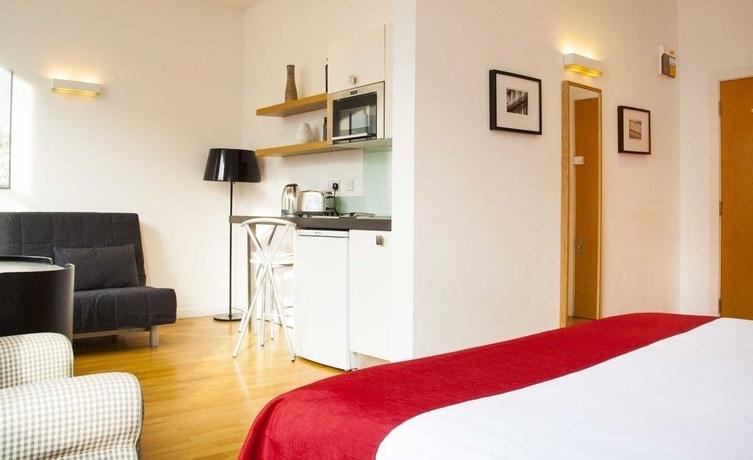 Imagen de la habitación del Apartahotel Hyde Park Executive Apartments. Foto 4