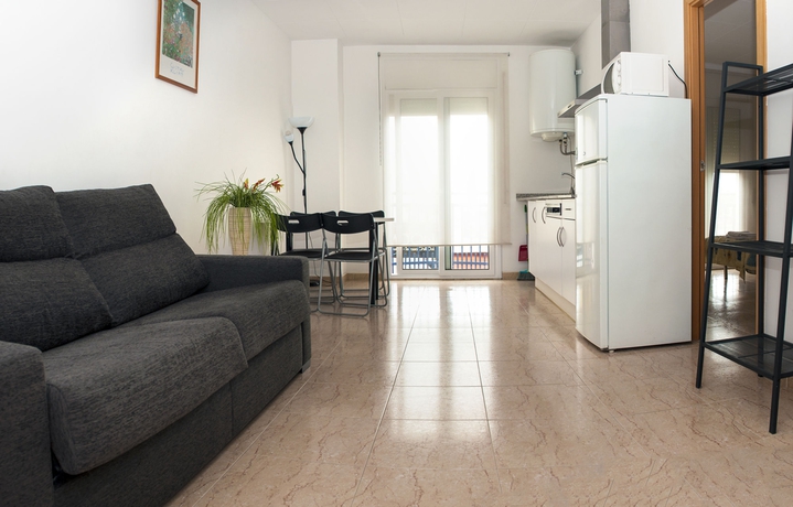 Imagen de los interiores del Apartahotel Iris, Malgrat de Mar. Foto 7