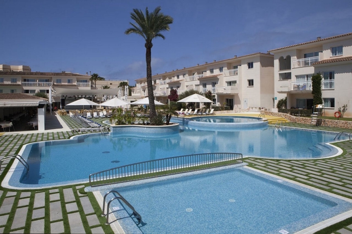 Imagen general del Apartahotel Isla de Cabrera, Colonia Sant Jordi. Foto 6