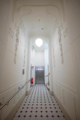 Imagen de los interiores del Apartahotel Jimmy's Apartments Emerald. Foto 18