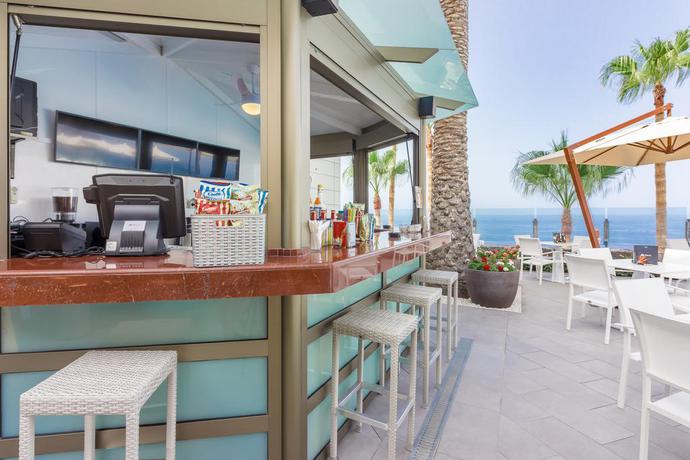 Imagen del bar/restaurante del Apartahotel Klayman Diamond. Foto 2