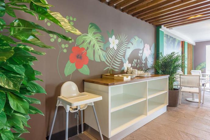 Imagen del bar/restaurante del Apartahotel Klayman Diamond. Foto 4