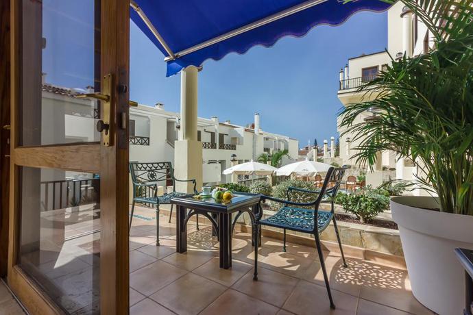 Imagen de los exteriores del Apartahotel Klayman Olivina. Foto 22