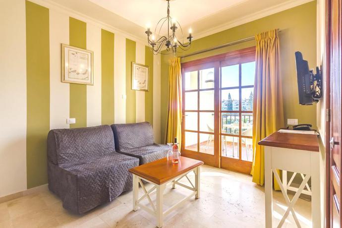 Imagen de la habitación del Apartahotel Klayman Olivina. Foto 14