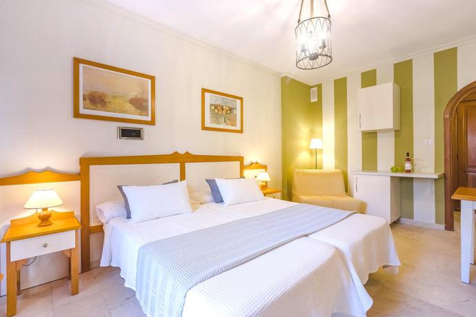 Imagen de la habitación del Apartahotel Klayman Olivina. Foto 16