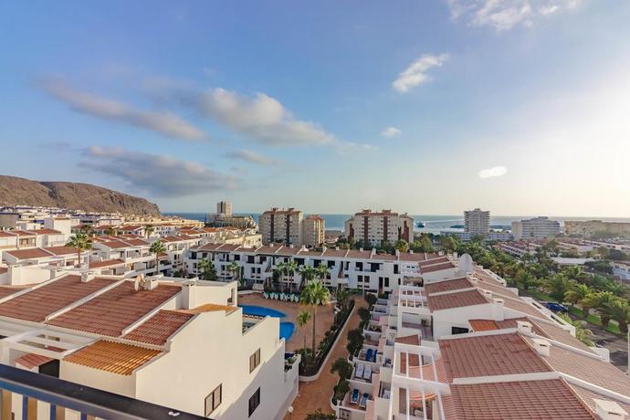 Imagen de los exteriores del Apartahotel Klayman Olivina. Foto 23