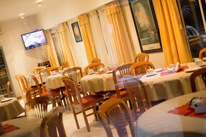 Imagen general del Apartahotel La Fuente, Federaci&oacute;n. Foto 6