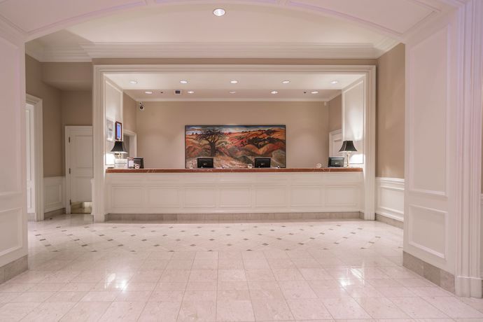 Imagen de los interiores del Apartahotel La Grande Residence Vancouver at The Sutton Place. Foto 17