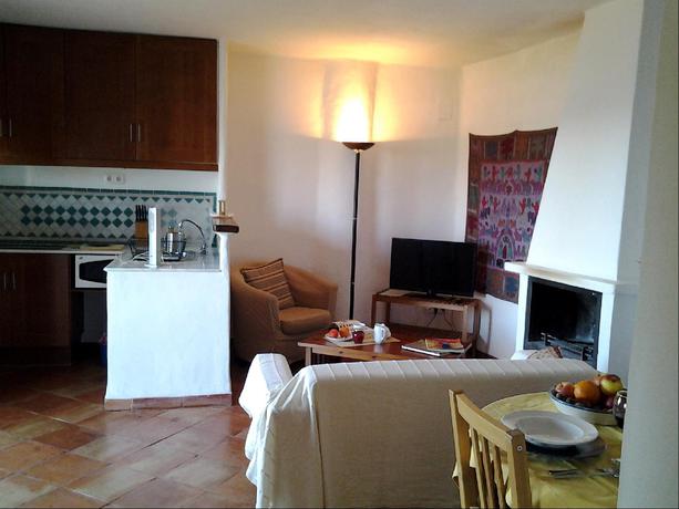 Imagen de la habitación del Apartahotel La Oveja Verde De La Alpujarra Apartamentos. Foto 14