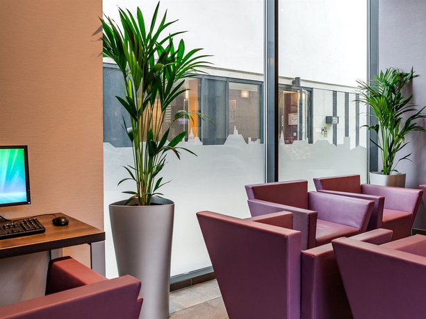 Imagen de los interiores del Apartahotel Lagrange Apart'hotel Paris/boulogne. Foto 9