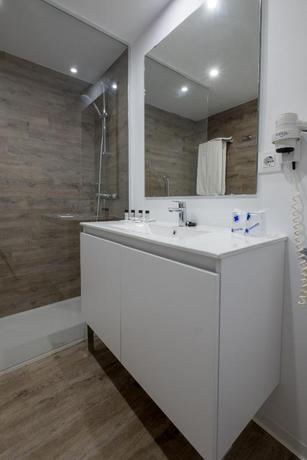 Imagen de la habitación del Apartahotel Las Dunas, Chiclana - Sancti Petri. Foto 12