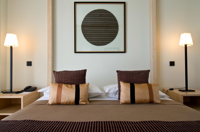 Imagen de la habitación del Apartahotel Lavanda Miravillas. Foto 4