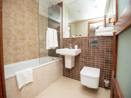 Imagen de la habitación del Apartahotel Livin' Serviced Apartments. Foto 4