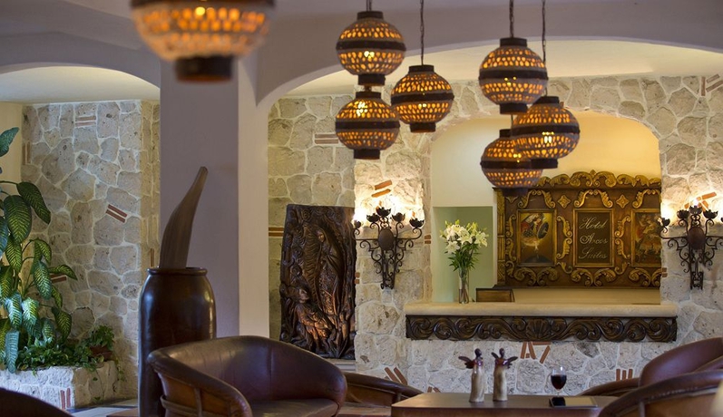 Imagen de los interiores del Apartahotel Los Arcos Suites. Foto 12