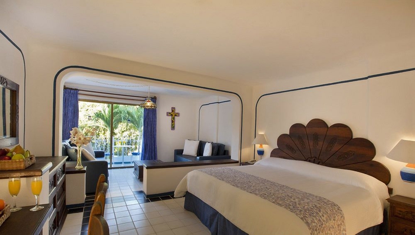 Imagen de la habitación del Apartahotel Los Arcos Suites. Foto 6