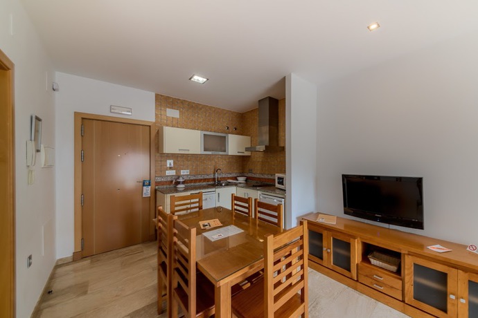 Imagen de la habitación del Apartahotel Loto Conil. Foto 14