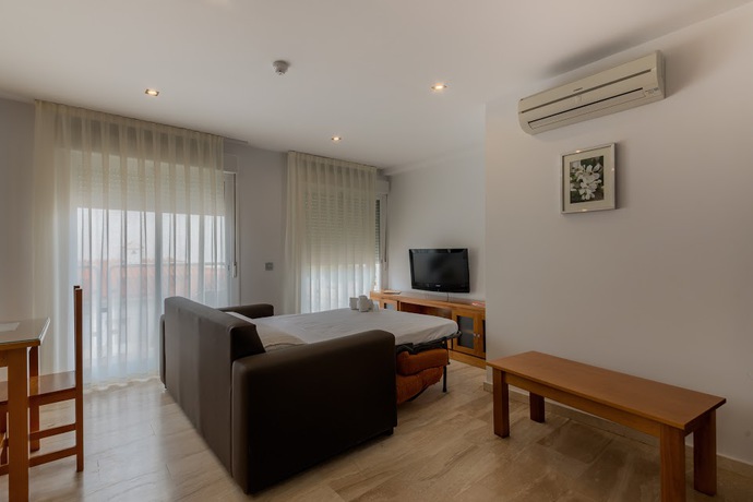 Imagen de la habitación del Apartahotel Loto Conil. Foto 17