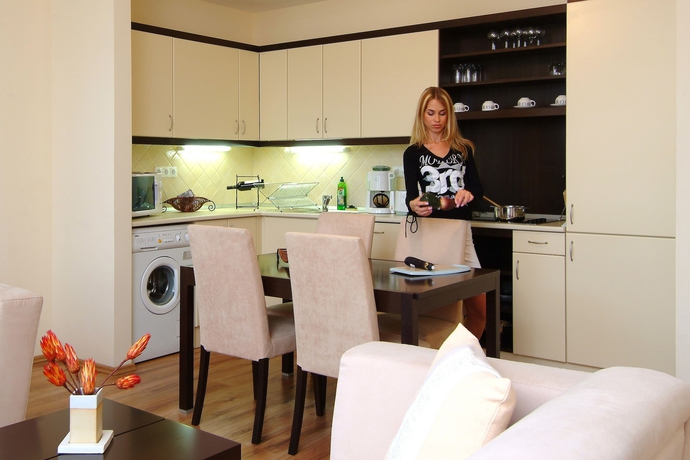 Imagen de la habitación del Apartahotel Mamaison Residence Izabella Budapest. Foto 11