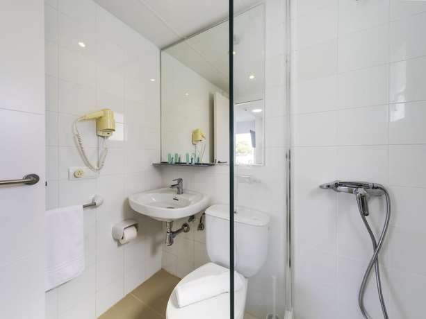 Imagen de la habitación del Apartahotel MarSenses Natura Olea. Foto 15