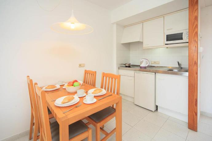 Imagen general del Apartahotel Maracaibo, Ca'n Picafort. Foto 8