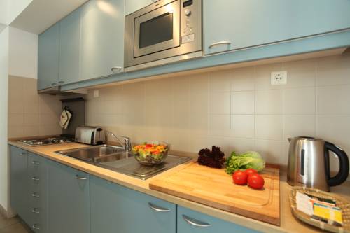 Imagen de la habitación del Apartahotel Marina Club Resort. Foto 7