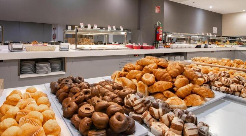 Imagen general del Apartahotel Marina Elite. Foto 9