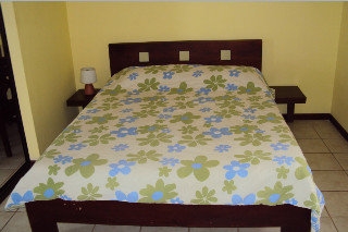 Imagen de la habitación del Apartahotel Marina Loft, Playas del Coco. Foto 2