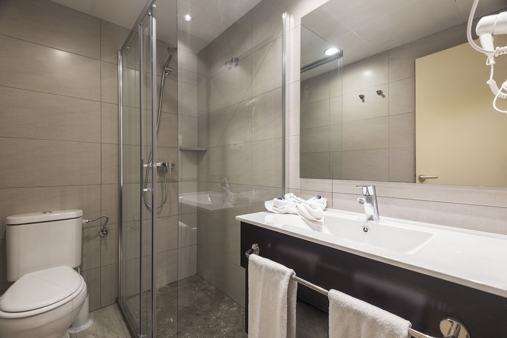 Imagen de la habitación del Apartahotel Marinda Garden Aparthotel. Foto 12