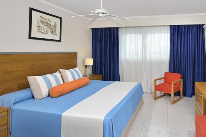 Imagen de la habitación del Apartahotel Melia Marina Varadero Apartamentos. Foto 4