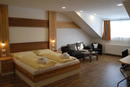 Imagen general del Apartahotel Montana, Th&ouml;rl. Foto 4