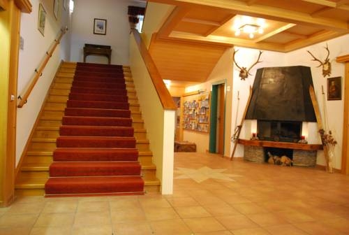 Imagen general del Apartahotel Montana, Th&ouml;rl. Foto 5