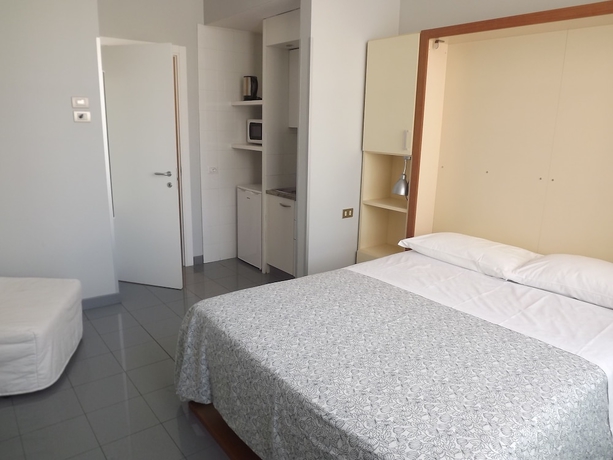 Imagen de la habitación del Apartahotel Navigli. Foto 5