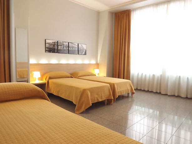 Imagen de la habitación del Apartahotel Navigli. Foto 9