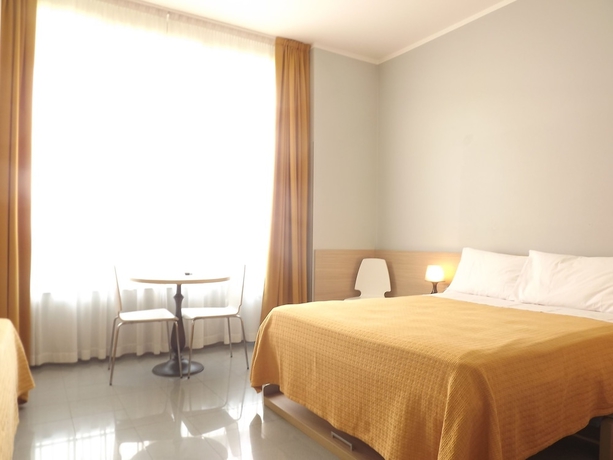 Imagen de la habitación del Apartahotel Navigli. Foto 11