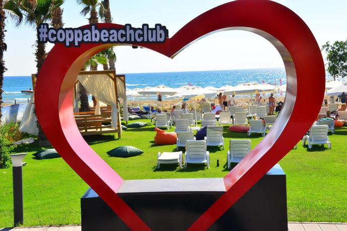 Imagen general del Apartahotel New Garden Side. Foto 2