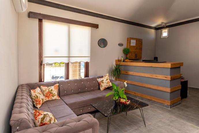 Imagen general del Apartahotel New Garden Side. Foto 6