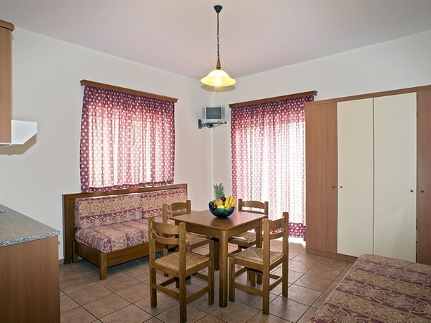 Imagen general del Apartahotel Nontas. Foto 7