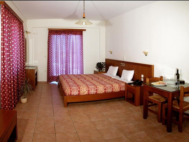 Imagen general del Apartahotel Nontas. Foto 9