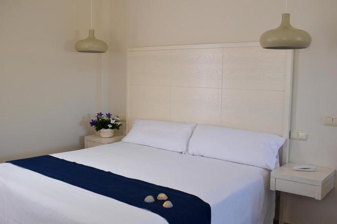 Imagen de la habitación del Apartahotel Novo Sancti Petri. Foto 4