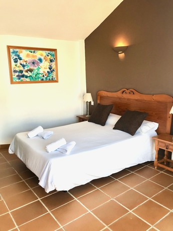 Imagen de la habitación del Apartahotel Nuramar Resort and Villas. Foto 6